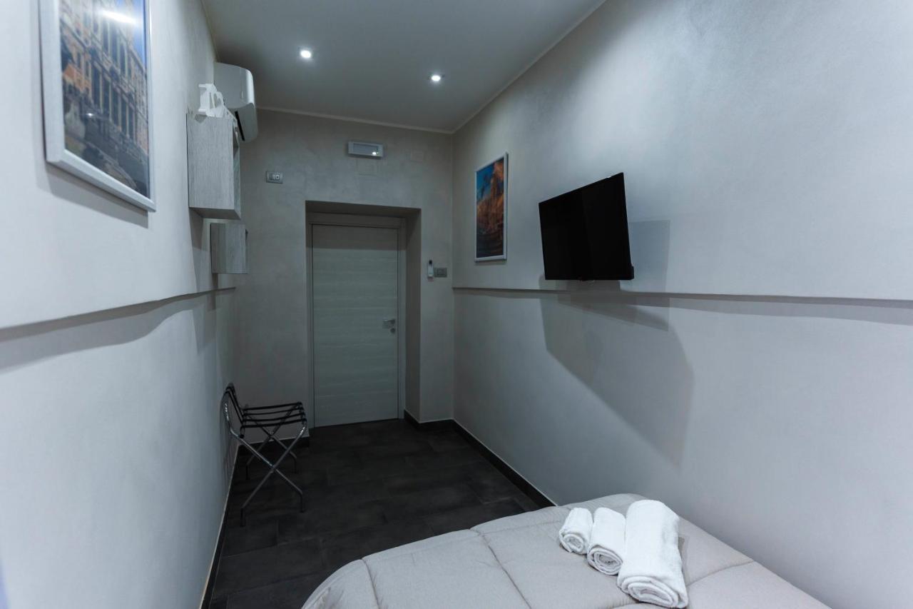 Julia Luxury Suite โรม ภายนอก รูปภาพ