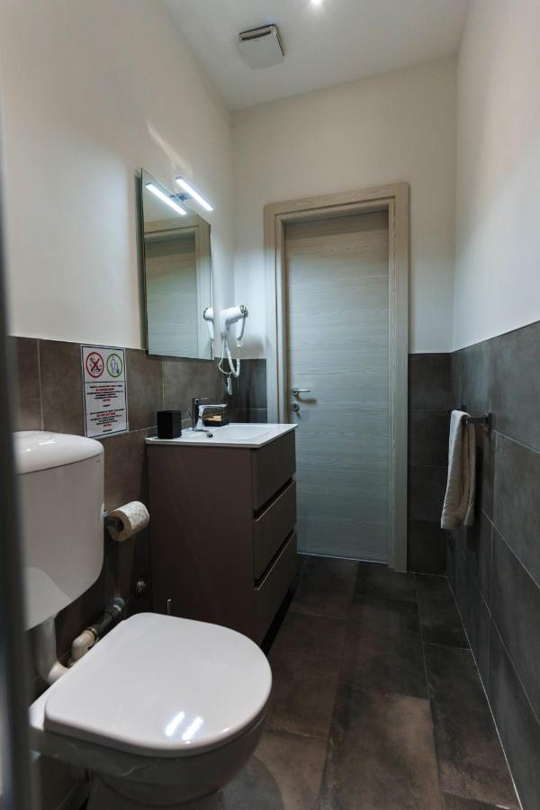 Julia Luxury Suite โรม ภายนอก รูปภาพ