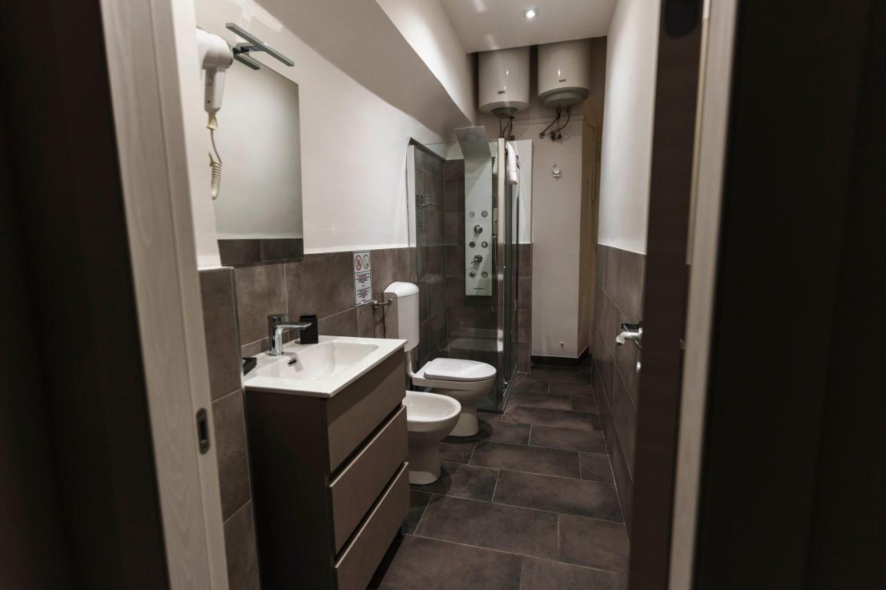 Julia Luxury Suite โรม ภายนอก รูปภาพ