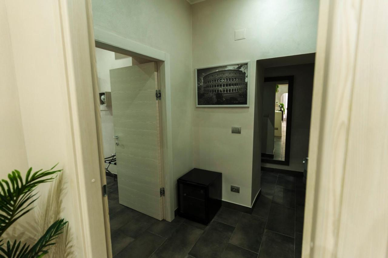 Julia Luxury Suite โรม ภายนอก รูปภาพ