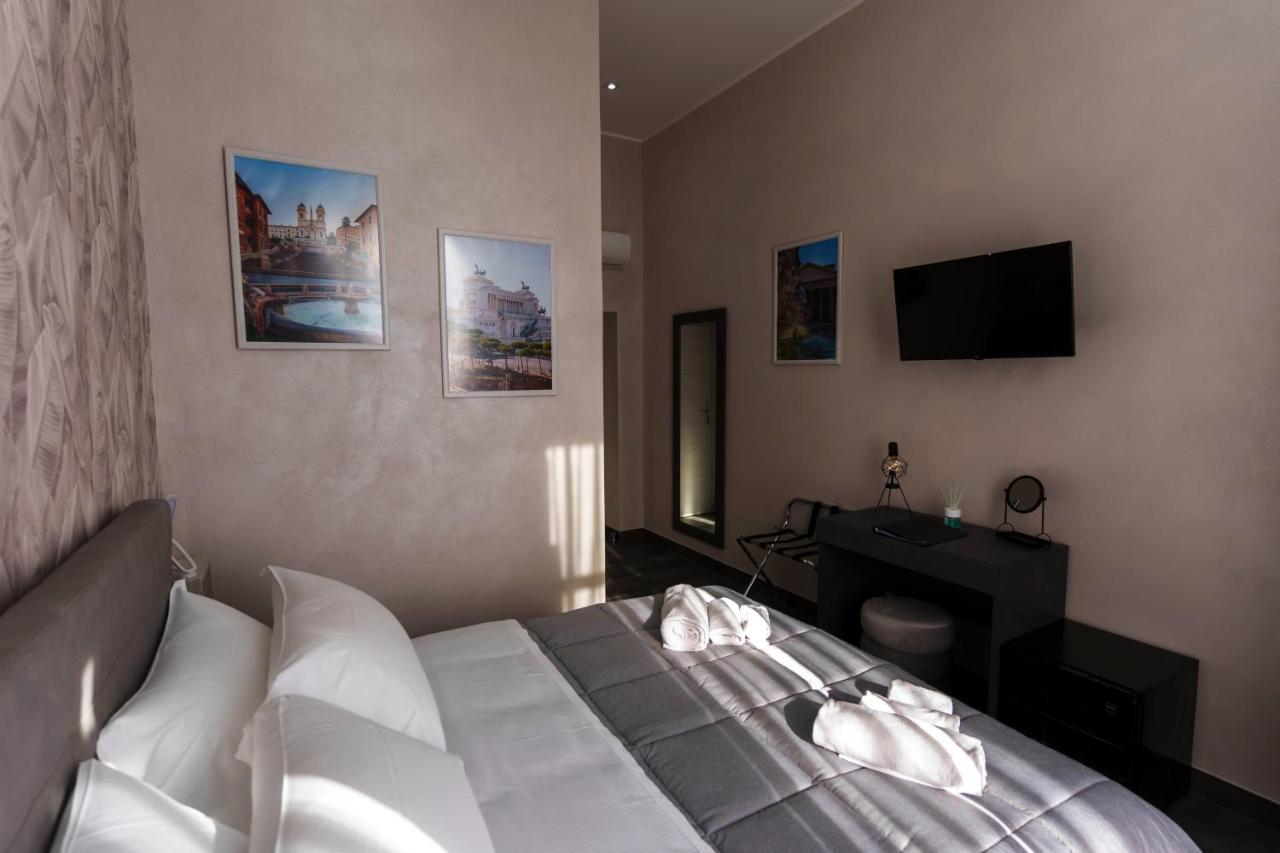 Julia Luxury Suite โรม ภายนอก รูปภาพ
