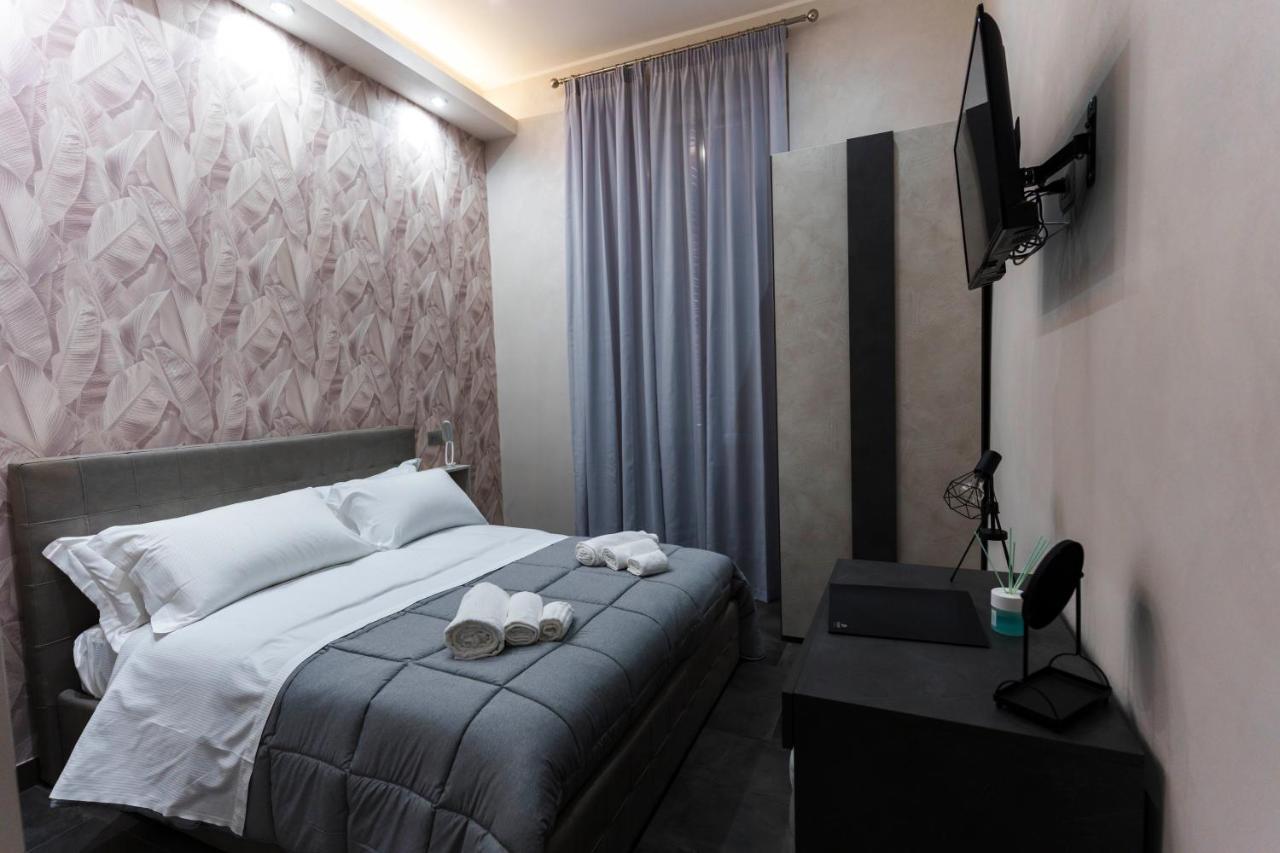 Julia Luxury Suite โรม ภายนอก รูปภาพ