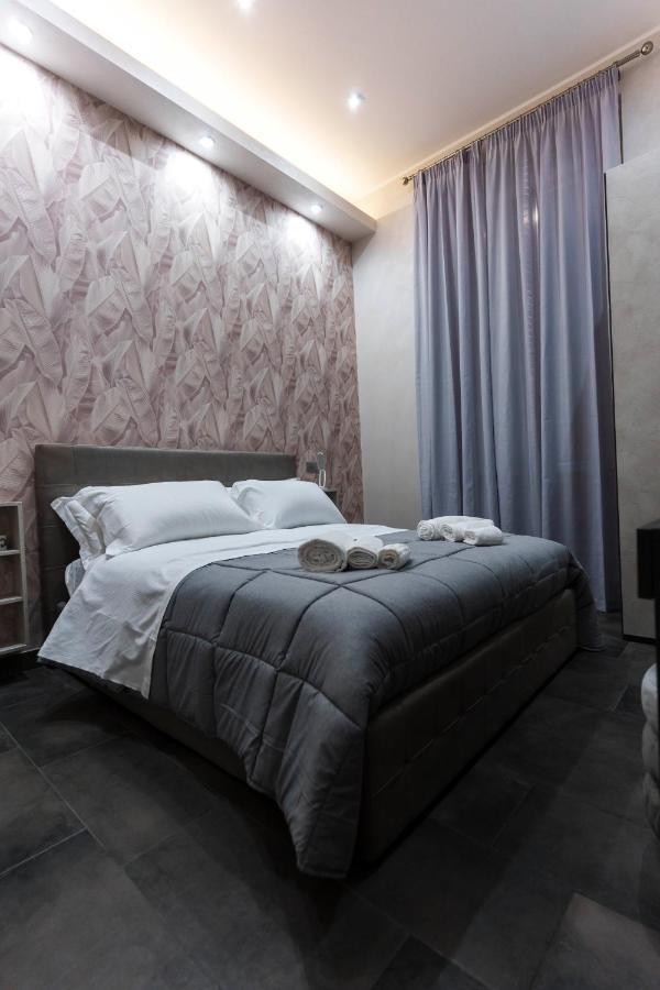 Julia Luxury Suite โรม ภายนอก รูปภาพ